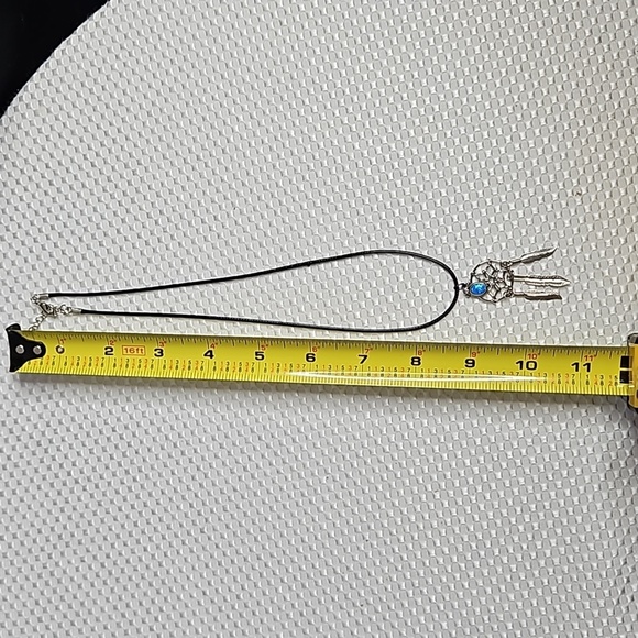 DREAM CATCHER SILVERTONE NECKLACE - Picture 5 of 7